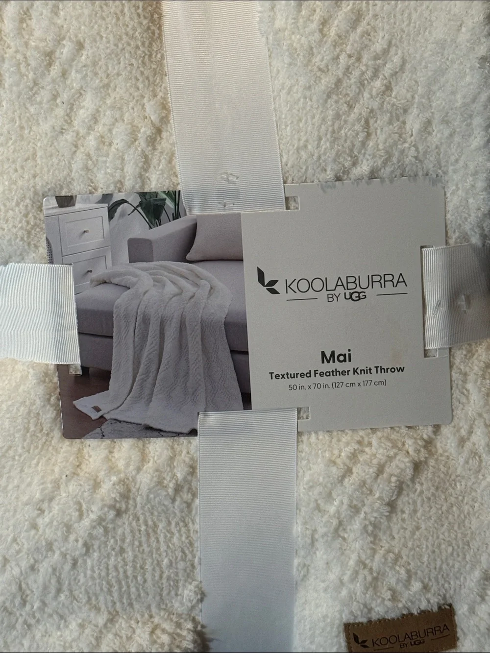 NWT Koolaburra Cream Textured Plush Knit Throw - Picture 3 of 3